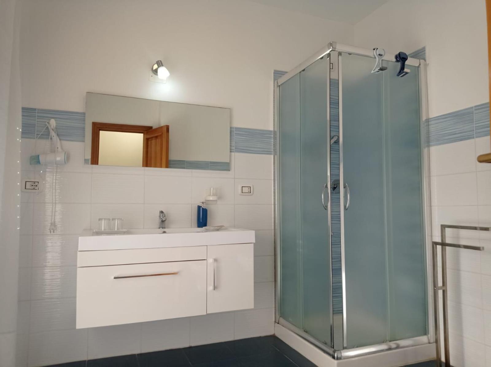 אלגהרו Villa Teodora מראה חיצוני תמונה